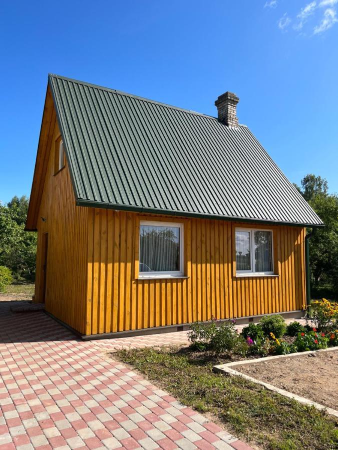 Brivdienu Namins Ludza Exteriör bild